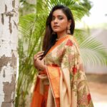 Vithika Sheru Instagram - Elegance Is When The Inside Is As Beautiful As Outside 🧡 Outfit - @bhargavikunam PC - @kedar.photography