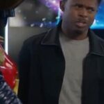 Walter Jones Instagram - Let The Massive Discussion BEGIN! - Link In Bio - Did you know I have a Power Rangers Fan Facebook Group to discuss all things Power Rangers? #mmpr #mightymorphinpowerrangers #blackranger #redranger #blueranger #pinkranger #yellowranger #goldranger #greenranger #whiteranger #OnceAndAlways #hasbro #netflix #sideshow #entertainmentearth #supersentaiseries