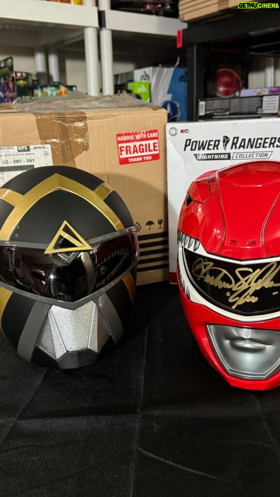 Walter Jones Instagram - New Year! 💪 New You! 💪 Start your new year off the FUN NOSTALGIC WAY!! Free double helmet bundle giveaway!! But you only got till Jan 17th to enter!! #PowerRangers #BlackRanger #RedRanger