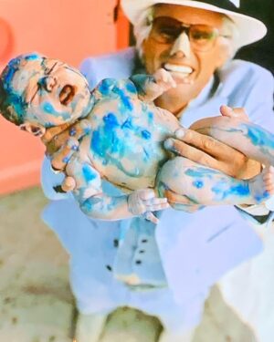 Walton Goggins Instagram - Baby Lionel…. Being one I can attest… the love that a father can have for his son! There’s redemption for us all if we’re open to it. #therighteousgemstones @hbomax thanks for watching everybody.
WG