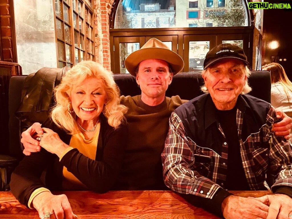Walton Goggins Instagram - And I thought I was cool. Country music Gold right there… Human Gold too. This is the Great Peanutt Montgomery and his wife Charlene. Peanutt was George’s best friend. He wrote over 75 songs for Jones and Tammy Wynette. His most famous being “We’re Gonna Hold On.” He wrote for so many other great artist in his prolific career. I play Peanutt in this upcoming narrative about George and Tammy. Got to sit with them for almost 3 hours listening to their stories. Some that became folklore in Country Music and others that would have but I’ll never repeat. What a time. Honestly though…listening to people re-live their journeys is one of the greatest pleasures I derive from being alive. An evening I won’t soon forget. All we got to do is HOLD ON y’all.