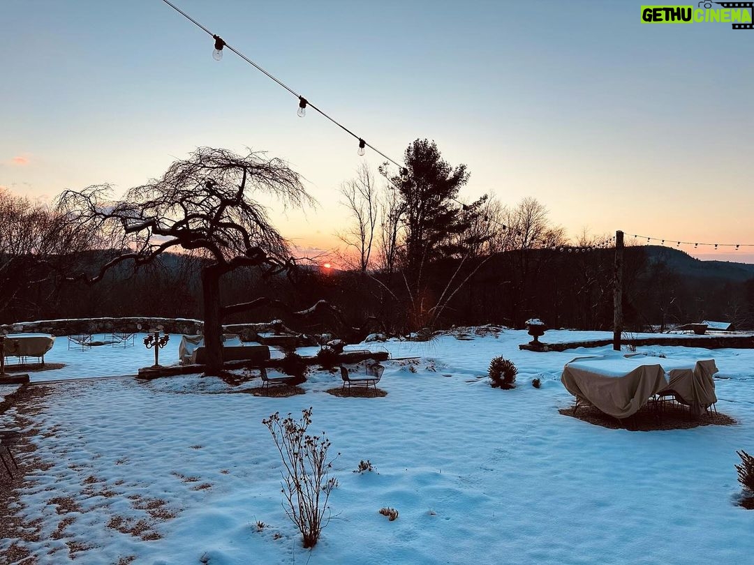 Walton Goggins Instagram - Sunrise this morning… ended it taking a couple of green belts to karate. I can’t believe this is my life outside of work. Gatdamn I’m so grateful I can’t stand it.