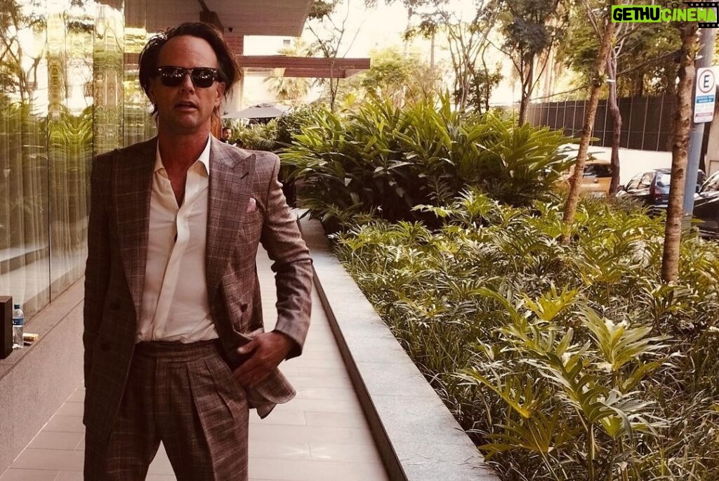Walton Goggins Instagram - Brazil CCXP. What a ride that was. Thank you @giulivaheritage and @richardjamesofficial for these lovely threads. Made me feel 10 ft tall and bullet proof. The clothes do make the man.