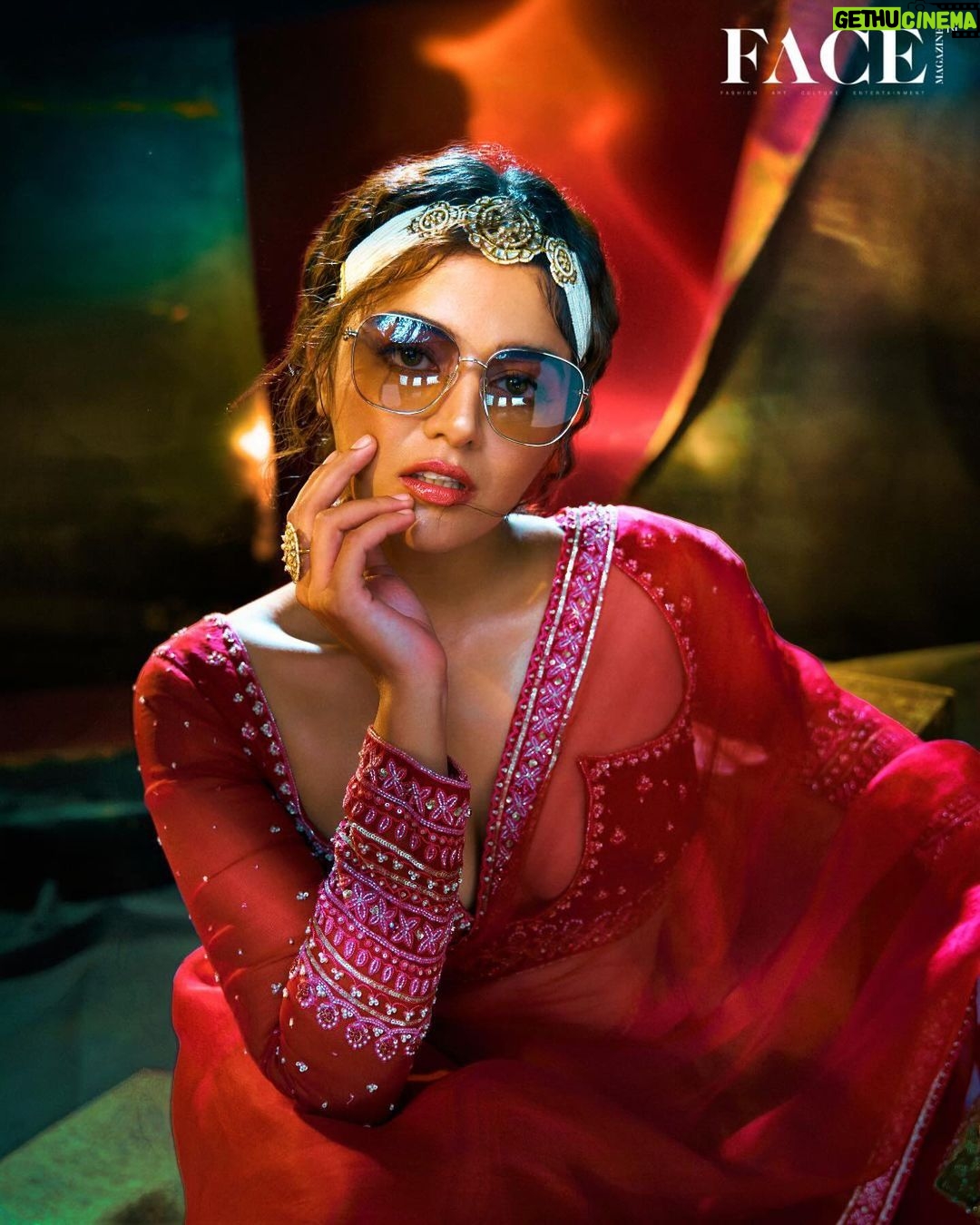 Wamiqa Gabbi Instagram - Alexa, play ‘You Should See Me in a Crown’ by @billieeilish 🤍 . Cover: @facemag.in Publisher: @harshithundet @kanchanshrivastava06 Creative Director: @farrahkader Interview by: @naina_humangram Photography: @tejasnerurkarr Fashion Stylist: @hemlataa9 @stylebyhemlataa Makeup Artist: @richie_muah Hair Stylist: @forum.gotecha Fashion Asistant: @saloni142_ Fashion Intern: @pritikachoksey Artist Publicity: @hardlyanonymous_2.0 Artist Management: @collectiveartistsnetwork @mann012 Wardrobe: Outfit: @tabeerindia Jewellery: @sonisapphire Sunglasses: @scotteyewear Bag: @douxamourindia www.facemagazine.in #FaceMagazine