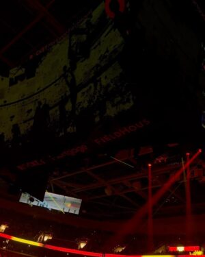 Warren Egypt Franklin Instagram - I had the honor of singing at the first Cavs game of the year. And what a night it was singing in front of 20,000 people in my hometown 🔥

@spidadmitchell 71 POINTS! You’re wild, the biggest cavs game since GM7 in the finals. 

CLEVELAND I love you. Thx you @cavs & @rocketmortgagefieldhouse for the opportunity. 

Im gonna always put on for 216 Baby 😝