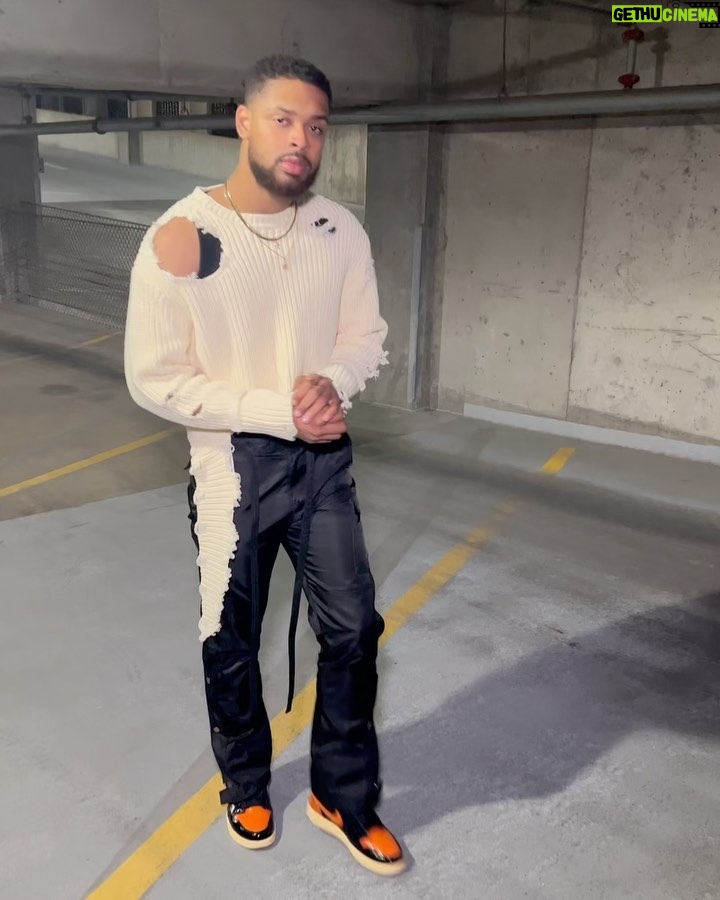 Warren Egypt Franklin Instagram - eyes on I when I put on
