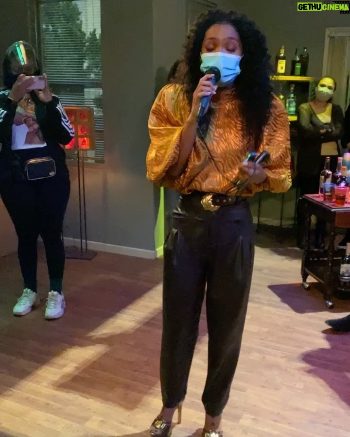 Warren Egypt Franklin Instagram - GROWNISH SEASON 4 Finale dump 💛💚 I could go on and on about how this experience has changed my life. But thank you God & thx you Des. Walt Disney Studios