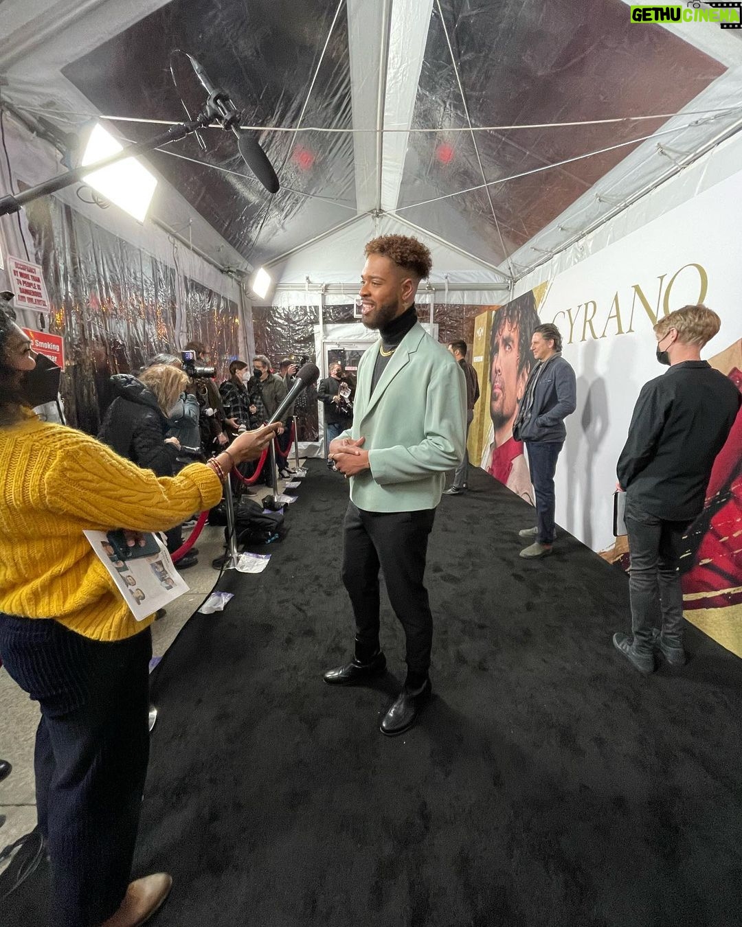 Warren Egypt Franklin Instagram - Cyrano New York Premiere 🥀 thx for having me @bronstudios New York City, NY
