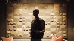 Warren Egypt Franklin Instagram - HOW DEEP 

cinematography @callcriss 
music production @iamsaintsteph 
movement coach @bperryrussell 

this cover is 1 of 3 I want to share with you guys, this song has always been near and dear to my heart and I hope it brings you a little love and inspiration to your soul as well 🖤 this was important for me to share with you guys who Warren Egypt the music artist is and not just the TV/Broadway actor but I’m so excited to finally share my raw, unfiltered and unapologetic voice. Enjoy