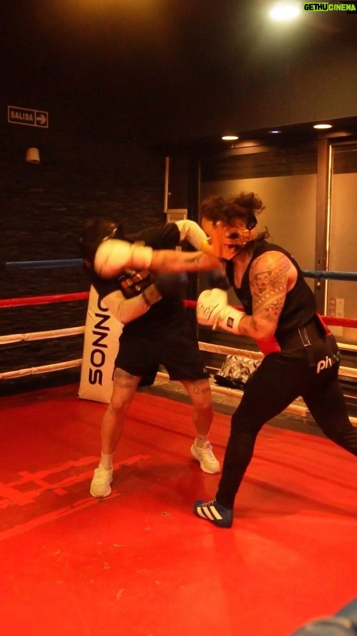 Whindersson Nunes Instagram - 10 dias! ๐คน๐ฝโโ๏ธ @daznboxing @misfitsboxing