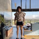 Whindersson Nunes Instagram - Comprei uma roupa toda celta durante os treino na Irlanda, oia aí na primeira lavada 😩 Quando é pra dar é errado é tudo de uma vez 😡