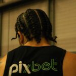 Whindersson Nunes Instagram - 12 dias pra luta 🙅🏻‍♂️ . 📸 @brenofurtadol Apoio @pixbet Trança @dudsbraids Dublin