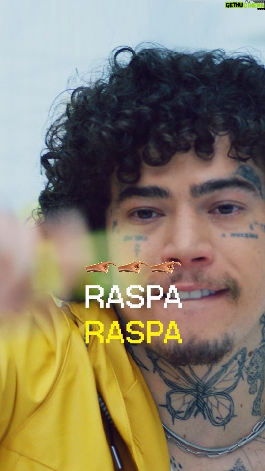 Whindersson Nunes Instagram - ainda não tá raspando? siga o conselho do @whinderssonnunes e cadastre-se agora! São milhares de prêmios, faturas pagas e muito mais pra quem é #aprovadorolê. use seu cartão amarelinho, me siga no Insta e cadastre-se no link da bio. RASPOU, ACHOU, GANHOU!