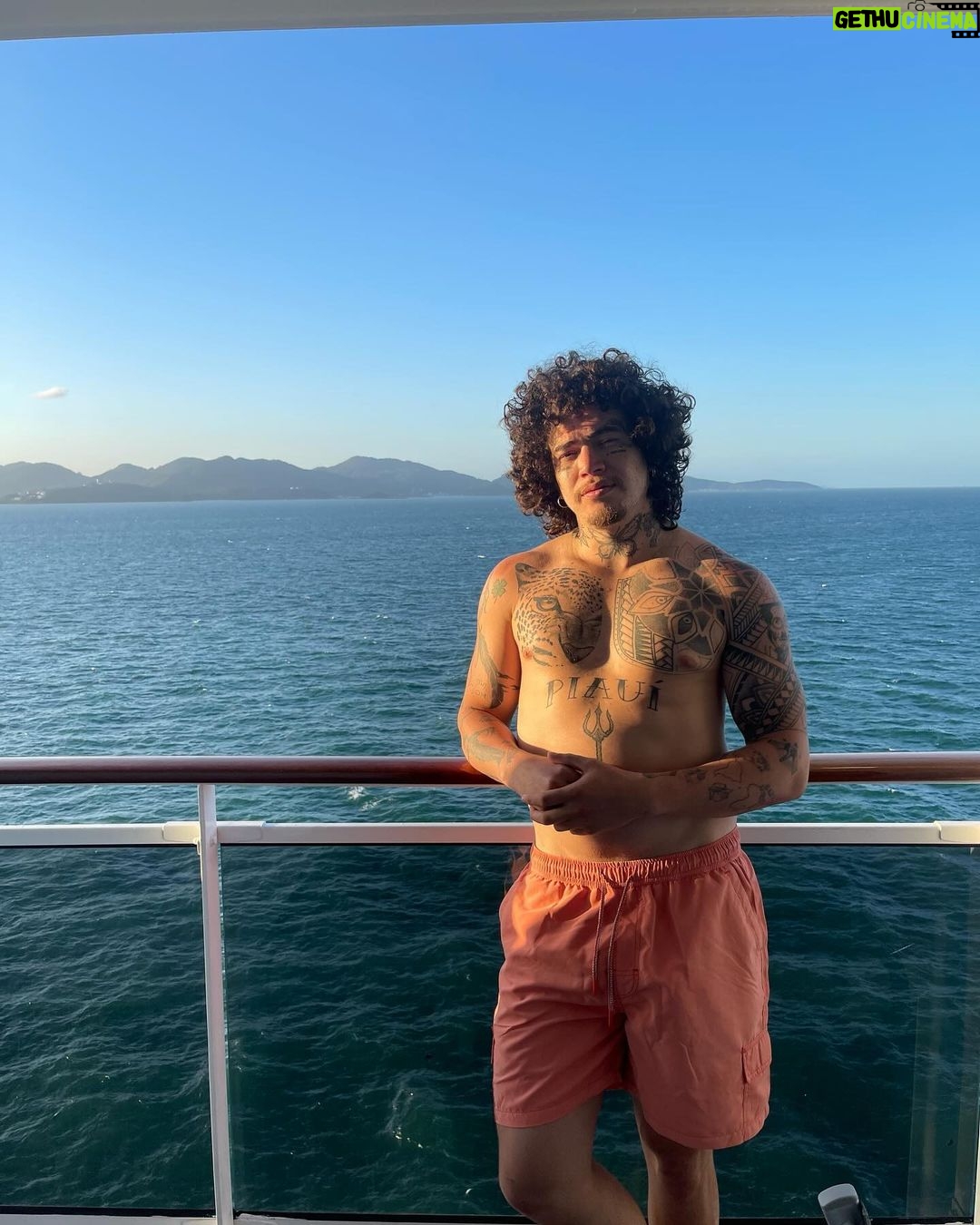 Whindersson Nunes Instagram - Whindney Magal 😮💨 @pixpoker Porto Belo