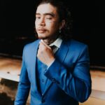 Whindersson Nunes Instagram - Eu não costumo receber prêmios, e eles param de me dar pq eu não busco, eles mandam o convite então eles tem meu endereço kkkkkkk Eu gosto de prêmio pesado, pq da impressão que é bom,o da nickelodeon se der na cabeça de um meu fi.. Mas eu sei reconhecer quando algum prêmio pode abrir portas não só pra mim mas também para os meus, pra pessoas do lugar de onde eu vim! Premiado pelo poder da influência, e por essa influência eu queria falar sobre a @tronroboticaeducativa , uma empresa de robótica e tecnologia que tenho no Piauí, criada com a intenção de ter tecnologia na grade curricular das escolas, já que o futuro é tecnológico. Deixar a astronomia mais próxima, se tudo que é no micro é no macro, sabendo sobre o universo a gente conhece mais sobre nós. Criamos também um dispositivo pra pcds auditivos poderem curtir um show de música, queria usar da influência que me trouxe até aqui pra chamar sua atenção, pra você conhecer a empresa e os projetos, vão ajudar pessoas a terem sensações que nunca pensaram em ter, obrigado! W♥️ Rio de Janeiro, Rio de Janeiro