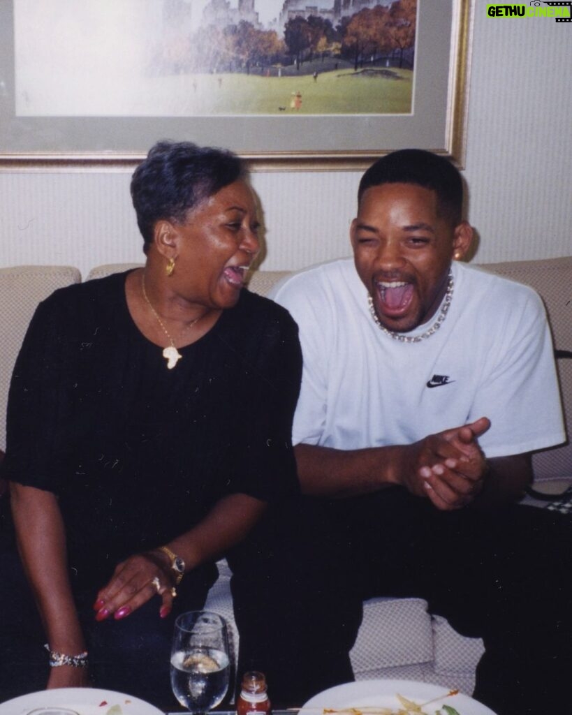 Will Smith Instagram - Happy Bday, Mom-Mom! 87 today.  There’s nothing like laughing with your Mother. ❤️