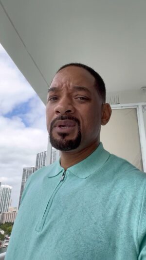 Will Smith Instagram - Who gave Smokey Robinson the keys to my Ferrari? 📹: @cigarp33