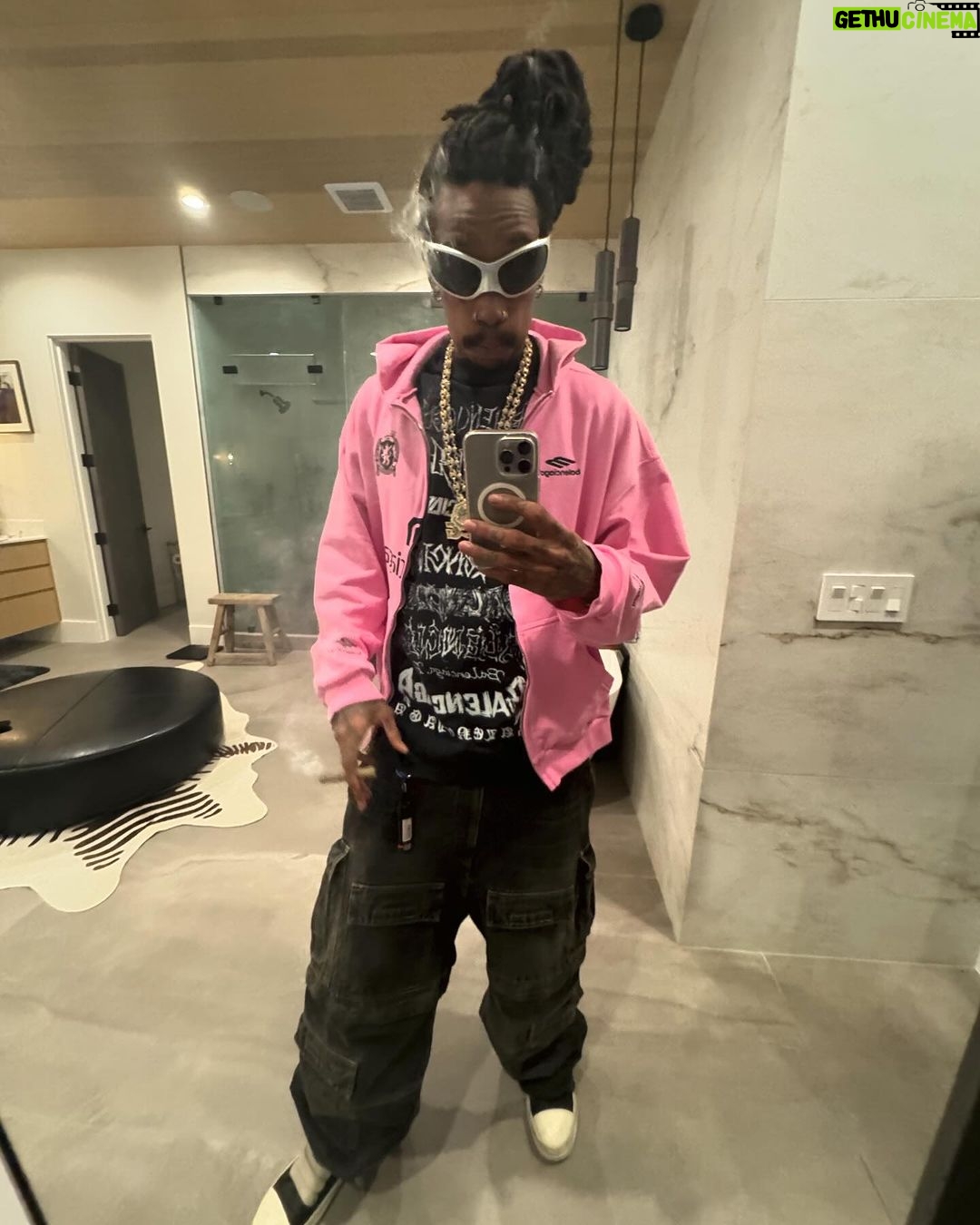 Wiz Khalifa Instagram - I smell like bomb weed and thousand dollar cologne