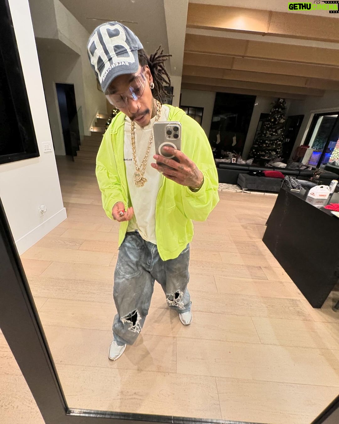 Wiz Khalifa Instagram - I don’t like how you dress either