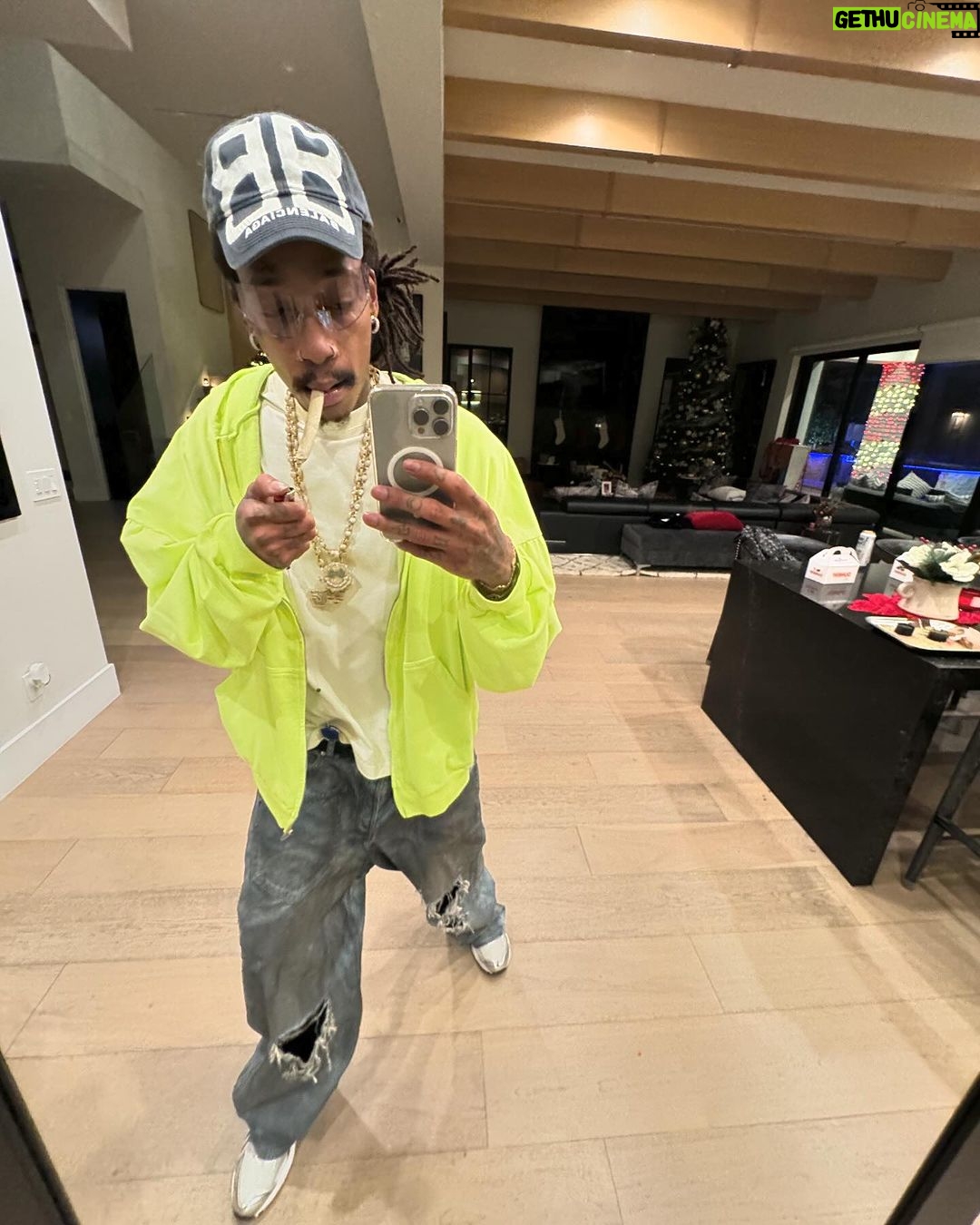 Wiz Khalifa Instagram - I don’t like how you dress either