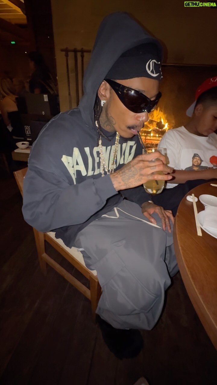 Wiz Khalifa Instagram - Having a kid is awesome.