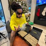 Wiz Khalifa Instagram - Sharing weed is so 2000’s