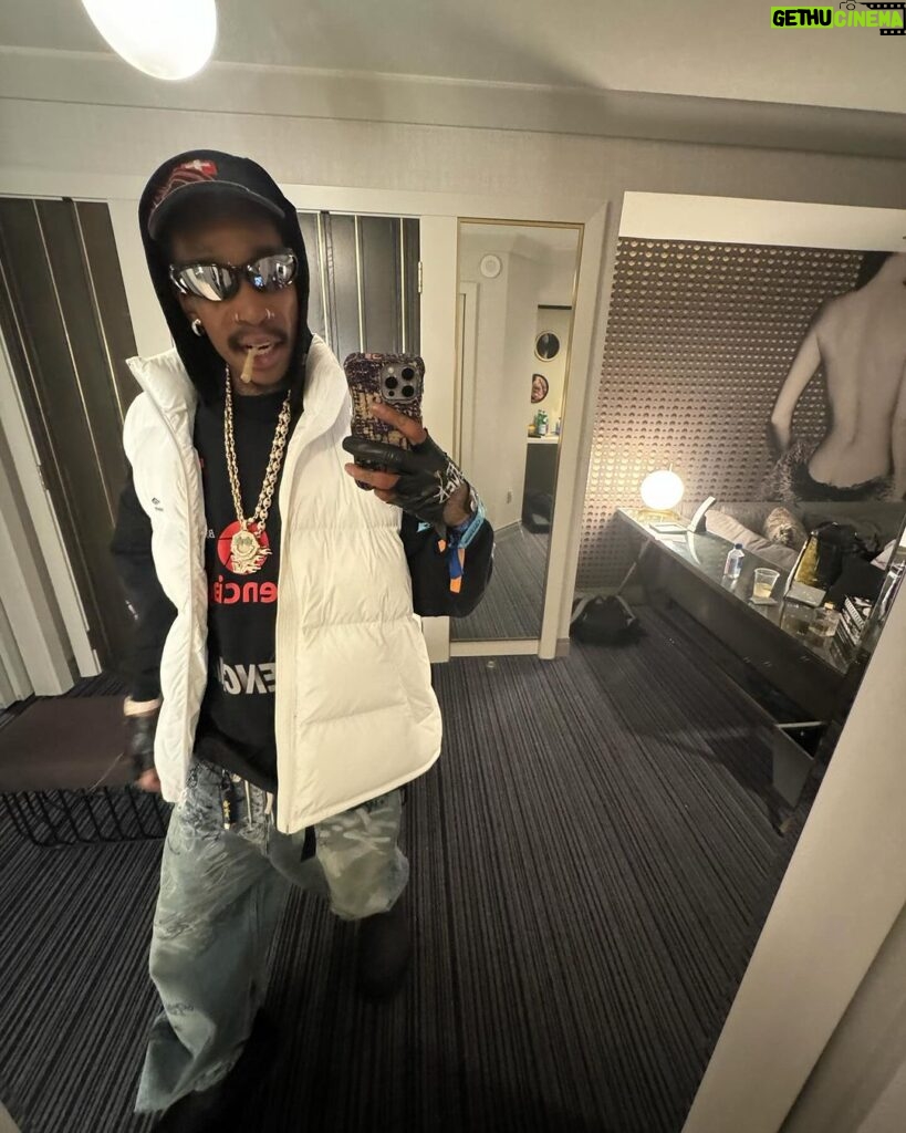 Wiz Khalifa Instagram - No safety
