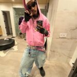 Wiz Khalifa Instagram – Dis shit Eazy.