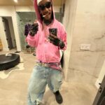 Wiz Khalifa Instagram – Dis shit Eazy.