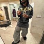 Wiz Khalifa Instagram - How am i sposed to drive the Rari in these?