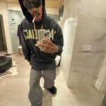 Wiz Khalifa Instagram - How am i sposed to drive the Rari in these?