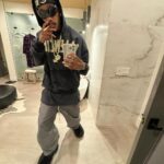 Wiz Khalifa Instagram - How am i sposed to drive the Rari in these?