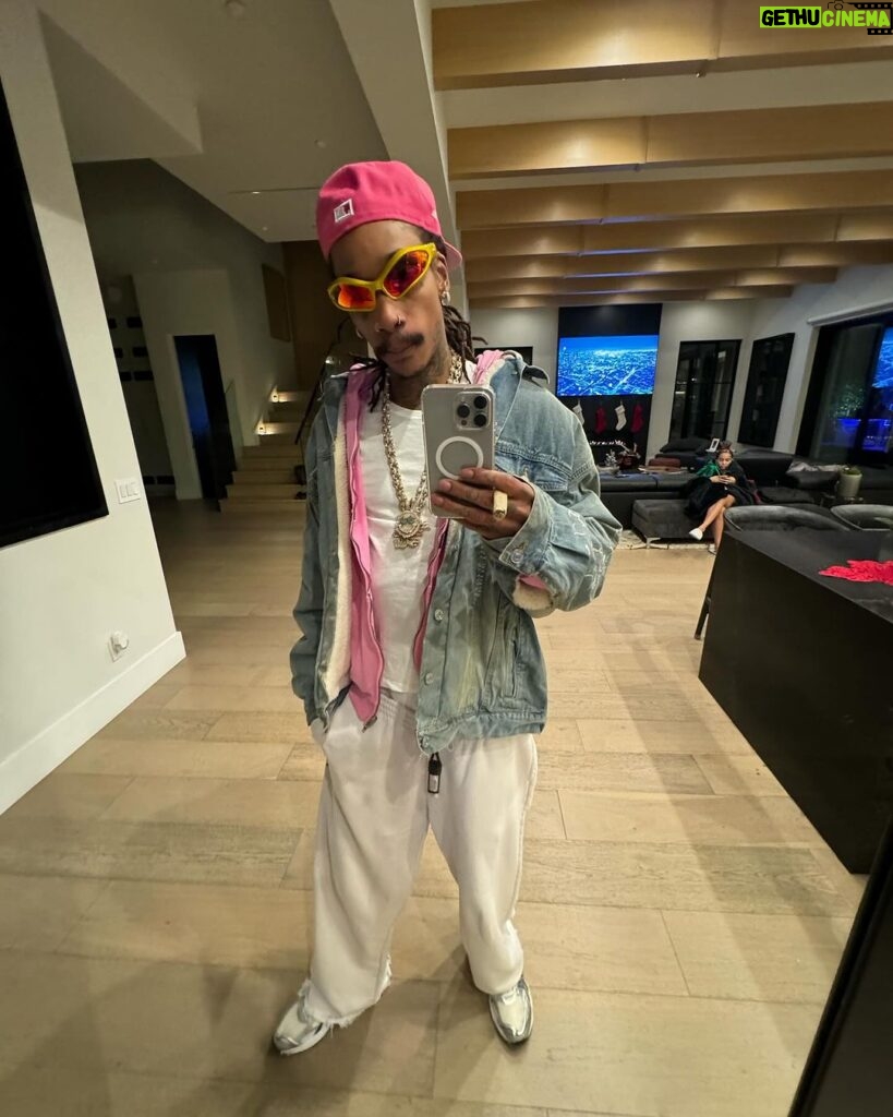 Wiz Khalifa Instagram - Me first