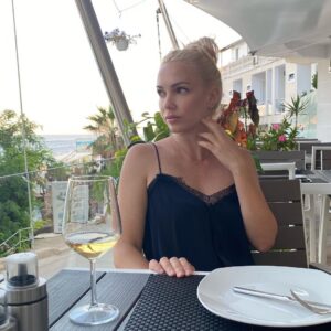 Xhemi Shehu Instagram - Ku do ti kaloni pushimet kete vere ?