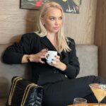 Xhemi Shehu Instagram - ☕️❄️🖤