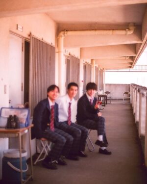 Yûka Eda Instagram - 好きだが大変な仕事と、大しておもろくないけど楽な仕事、どっちのがいいんだろうかと考えたが、そもそも大して辛くないことって楽しいのか？となった。
楽だったことはあんまり覚えてなくて、大変すぎたことはなんかいい思い出になってるね。記憶の改竄がひどいだけかもしれないけど。