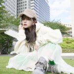 Yūka Murayama Instagram - 文化服装学院のジュエリー学科さんとパラディウムさんがコラボしました✨ そして、完成した作品の モデルをつとめさせていただきました！ なんと、モア子、、素敵なサプライズすぎ🐶 衣装もアクセサリーも可愛い💭 #pr #パラディウム　 #palladium #文化服装学院