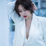 Yao Mi Instagram - 內心豐盈者 • 獨行也如眾 每一天都在戰勝自己 每一年擁有新的體悟 現在不在意他人的言語 更不怕被貼上標籤 嘴巴是他的 生活是我的 管理好我自己 只在意我愛的人 專注於我追逐的事業 無堅不摧的狀態 既坦蕩又瀟灑 #願你們也是如此自在面對自己 我愛我的全部🤍 #管好你們的女朋友 #社會你姚董斬男也斬女 #2023Yaomi Beijing, China
