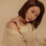 Yao Mi Instagram - 學會看破不說破 相信一切上天自有安排的 感謝宇宙🪐 持續跟宇宙許願 我要變強大 我要很強大 我要保護我所有愛的人 🖤🤍 #2023Yaomi Beijing, China