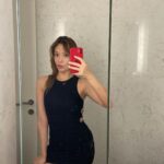 Yasmin Erbil Instagram - mirror selfie addict🐤🎉💁🏼‍♀️🍓