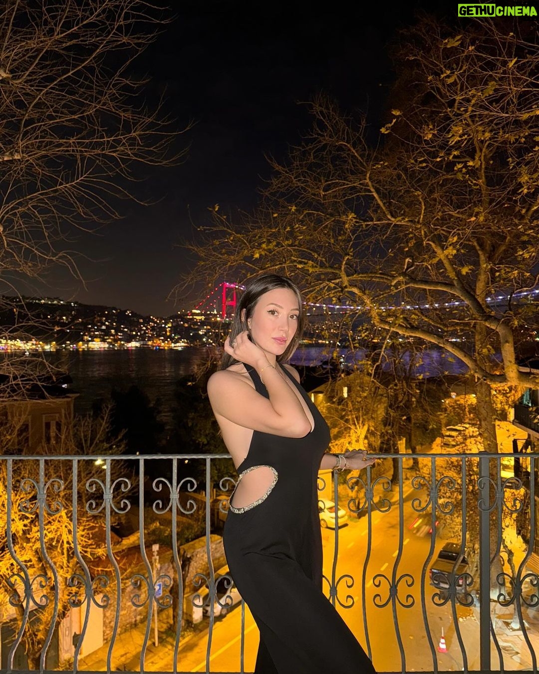 Yasmin Erbil Instagram - happy new year🫠♥️🪬