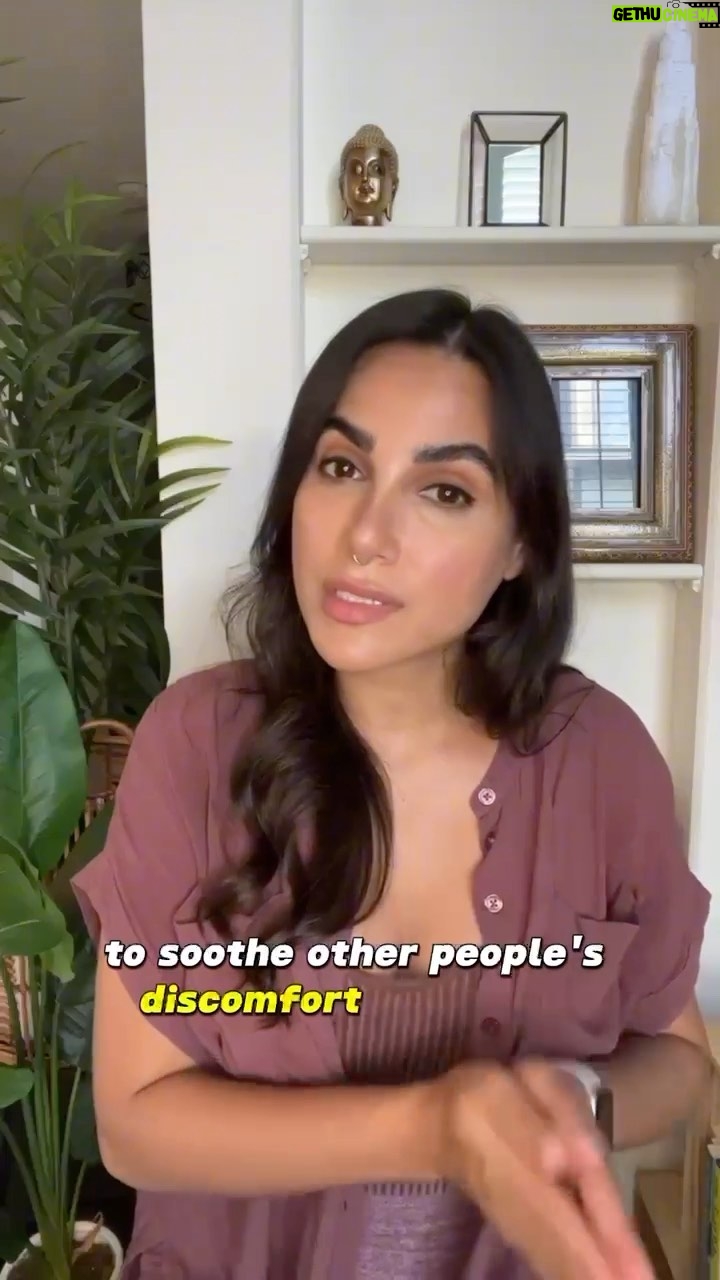 Yasmine Aker Instagram - You are not responsible to soothe the natural shame and guilt another person is feeling for their actions towards you. Let go of the habit of comforting people who have harmed you. If a person is not used to sitting with the impact of their own actions they will project it on to you. #selfharm #abuseawareness #somatichealing #polyvagaltheory #somatictherapy #healing #emotionalintelligence #spiritualjourney #wellnessjourney #somaticexperiencing #mindbody #mindbodyconnection