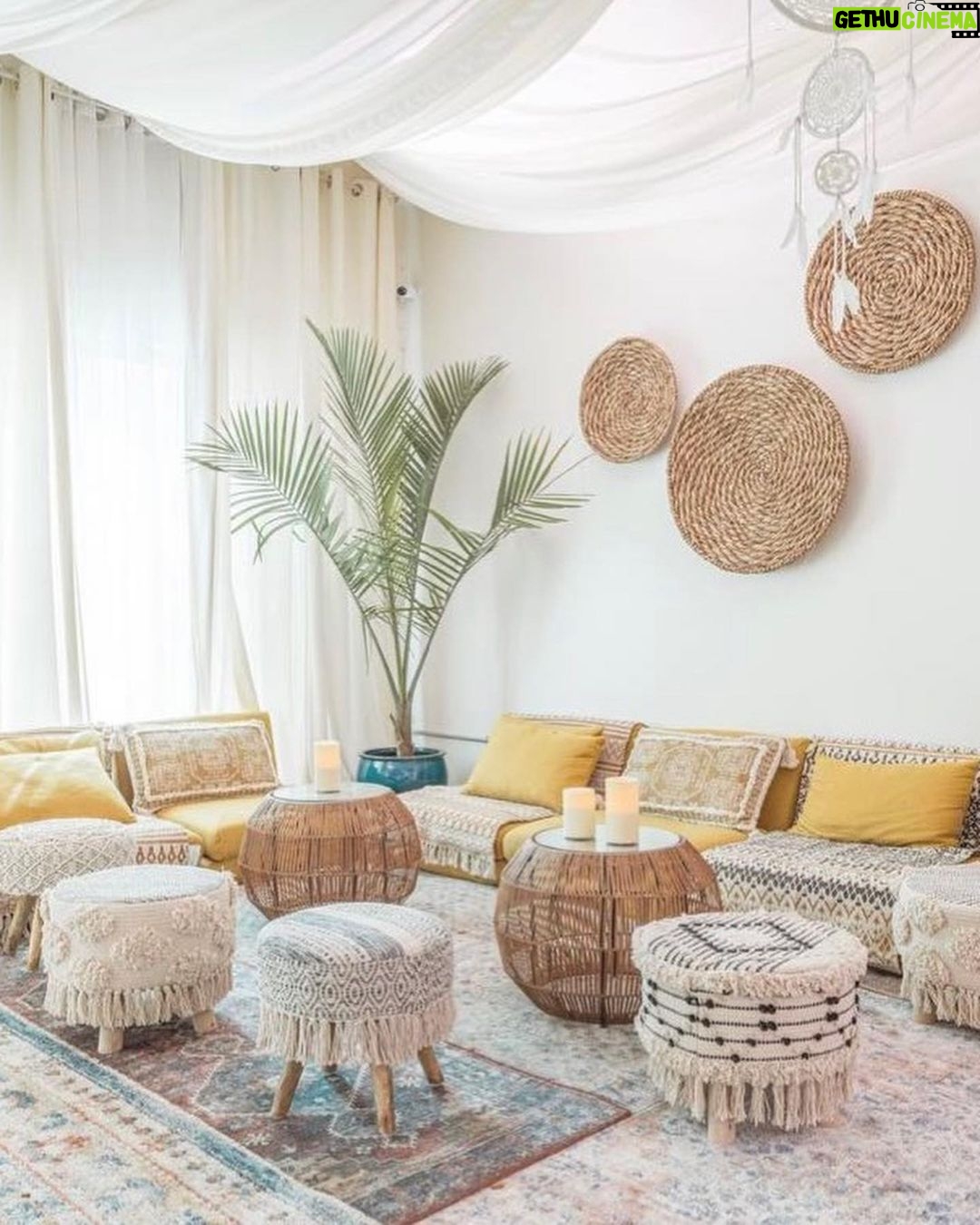 Yasmine Aker Instagram - Tickets are officially available for our next Somatic Sound Bath & Breathwork! ✨📣 🗓️ SATURDAY October 21 ⏰ 2PM - 4РМ 🎟️ Get your tickets before they sell out as space is very limited. Tickets available on eventbrite, follow link in bio. 🤍 Reset your nervous system and experience transformational healing. Learn how to heal trauma with somatic, meditative, and sonic practices. 📍 The Temple LA 215 S La Cienega Bvld, Suite 200 Beverly Hills, CA, 90211 ⭐️ This class is a perfect combination of research backed science and the healing arts: blending healing frequencies, and somatic therapies to soothe the nervous system and help you experience deep healing. Our bodies need help to turn off our fight or flight response and require rest and relaxation in order to heal, this class will help you process blocked emotions and trauma and teach you tools to help regulate your nervous system. ⚡️BENEFITS: • Improve symptoms of sciatica, fibromyalgia, aches, and pains • Release chronic stress, tension, emotional, and physical trauma • Increase sense of groundedness, energy, and wellbeing • Experience somatic release of trapped emotions • Improve symptoms of anxiety, depression, and addiction • Start your week empowered, connected, grounded, aligned, calm, and focused. #healing #somatichealing #somatictherapy #soundbath #tensionandtraumareleasingexercises #musictherapy #breathwork Los Angeles, California