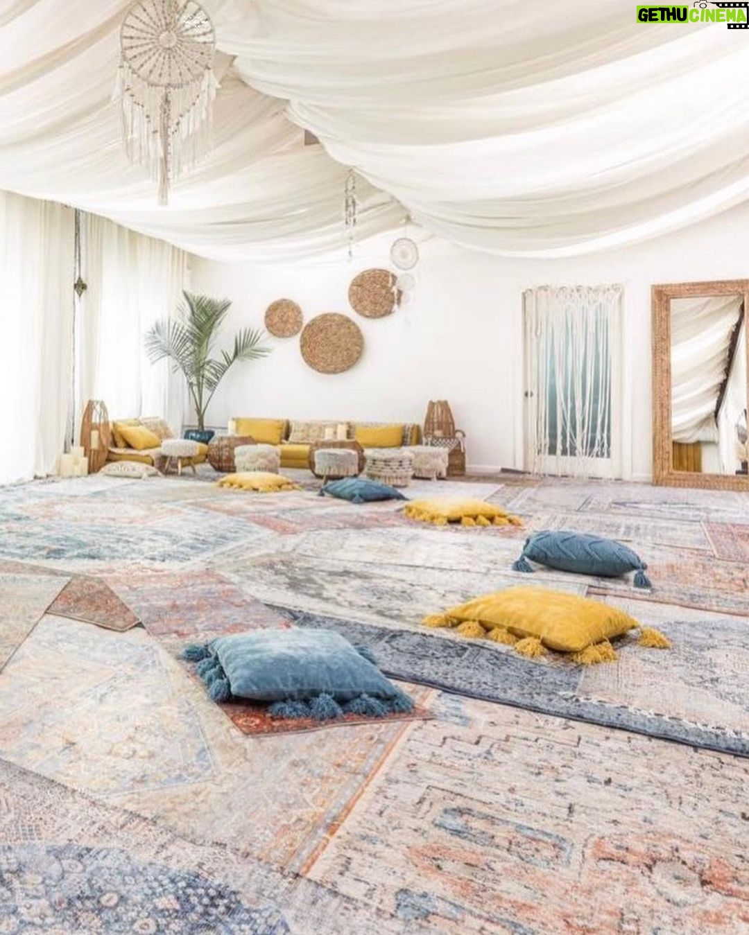 Yasmine Aker Instagram - Tickets are officially available for our next Somatic Sound Bath & Breathwork! ✨📣 🗓️ SATURDAY October 21 ⏰ 2PM - 4РМ 🎟️ Get your tickets before they sell out as space is very limited. Tickets available on eventbrite, follow link in bio. 🤍 Reset your nervous system and experience transformational healing. Learn how to heal trauma with somatic, meditative, and sonic practices. 📍 The Temple LA 215 S La Cienega Bvld, Suite 200 Beverly Hills, CA, 90211 ⭐️ This class is a perfect combination of research backed science and the healing arts: blending healing frequencies, and somatic therapies to soothe the nervous system and help you experience deep healing. Our bodies need help to turn off our fight or flight response and require rest and relaxation in order to heal, this class will help you process blocked emotions and trauma and teach you tools to help regulate your nervous system. ⚡️BENEFITS: • Improve symptoms of sciatica, fibromyalgia, aches, and pains • Release chronic stress, tension, emotional, and physical trauma • Increase sense of groundedness, energy, and wellbeing • Experience somatic release of trapped emotions • Improve symptoms of anxiety, depression, and addiction • Start your week empowered, connected, grounded, aligned, calm, and focused. #healing #somatichealing #somatictherapy #soundbath #tensionandtraumareleasingexercises #musictherapy #breathwork Los Angeles, California