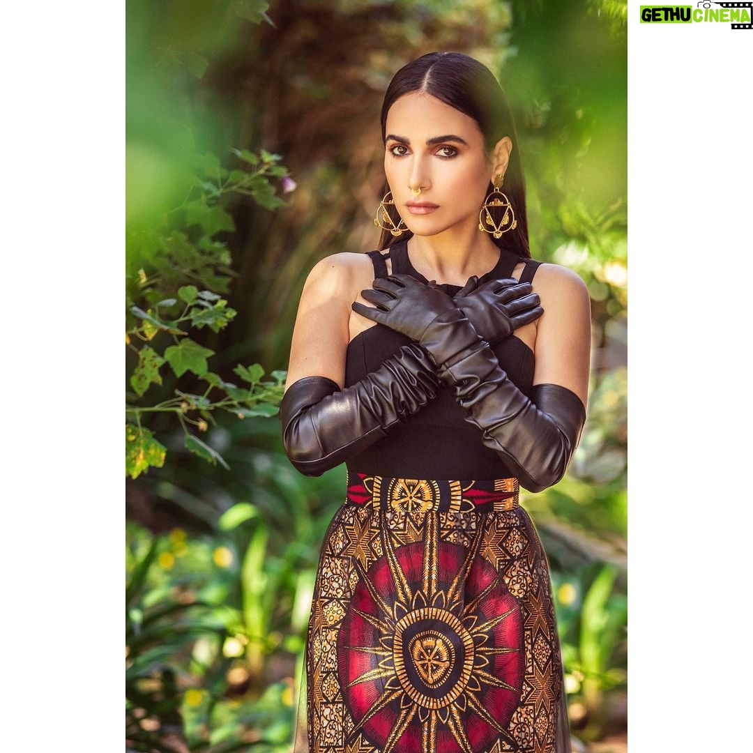 Yasmine Aker Instagram - Thank you @jejunemag for amplifying the Woman Life Freedom movement and holding space for a conversation about the connection between the rise of fundamentalism and climate change. What an honor to be the cover of your magazine ππΌ π Check out the full article here: https:// www.jejunemagazine.com/home/yasmine-aker Also is available in the bio @jejunemag Also a huge thank you to the amazing glam team, styling and photography. I adore each and every single one of you, thank you for making me look fabulous β¨π€ β¨ Credits: Photographer: @vincetrupsin Stylist: @mrqfears Make Up: @christophermilesmakeup And Hair: @mikahairstylist βοΈ Chelsea Chan π Wardrobe: Dress: @alpana_neeraj Earrings: @veronicatharmalingam π€ And as always, thank you Mona joon @consciouslivingpr β¨ #cover #actress #fashion #editorial #iran #art #womensrights #climatechange #iranianwoman #magazine #yasmineaker #photoshoot #celebrityphotographer #editorial #vincetrupsin #portrait Los Angeles, California