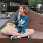 Ye Jung-hwa Instagram - 🍦