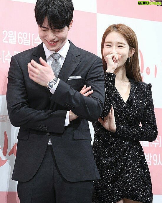 Yoo In-na Instagram - Ahh why are they so cute 😍❤ - #TouchYourHeart #LeeDongWook #YooInNa