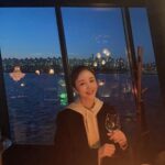 Yoon Jin-yi Instagram – 행복한밤 ❤️😍