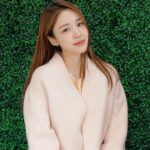 Yoon Jin-yi Instagram - 세련이💖