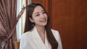 Yoon Jin-yi Instagram - ❤️